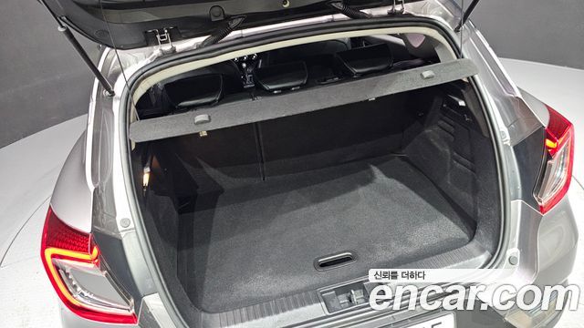 Renault Korea Captur 2020 — photo 30