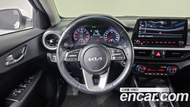 Kia K3 2022 — photo 13