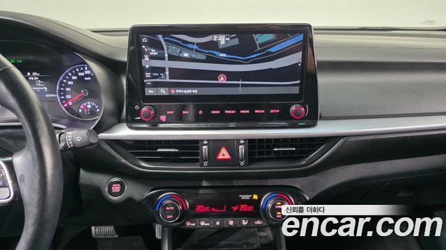 Kia K3 2022 — photo 19