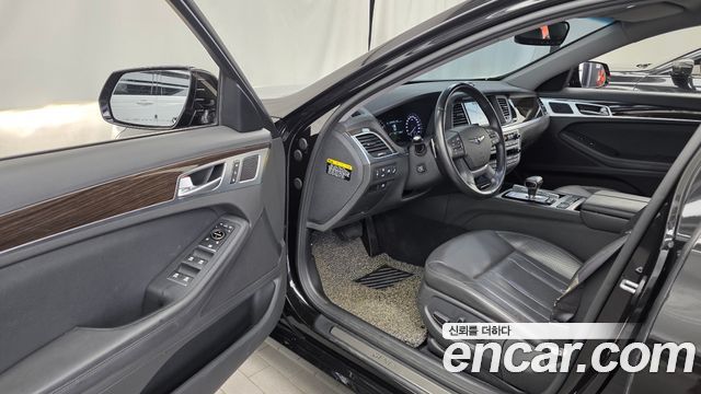 Genesis G80 2019 — photo 10