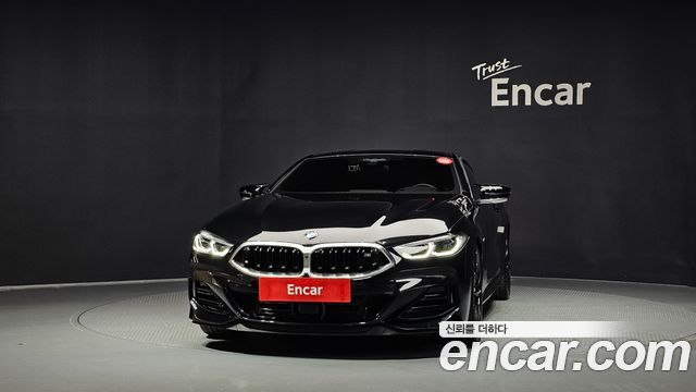 BMW 8-Series 2023 — photo 3