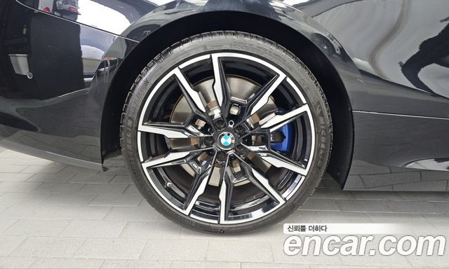 BMW 8-Series 2023 — photo 5