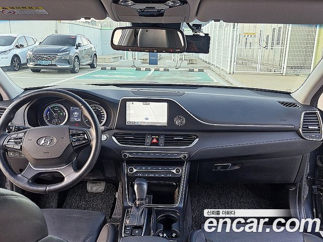 Hyundai Grandeur 2018 — photo 7