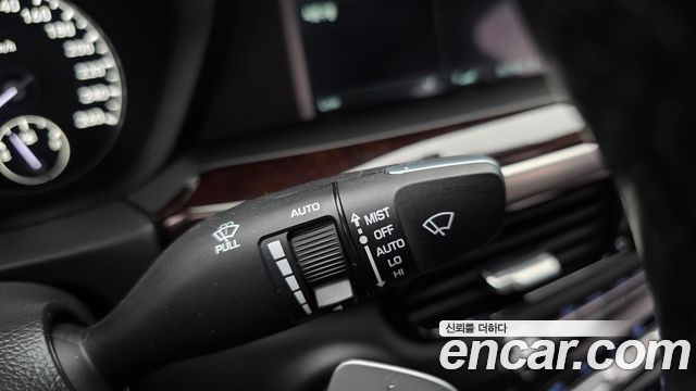 Genesis EQ900 2016 — photo 27