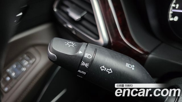 Genesis EQ900 2016 — photo 28