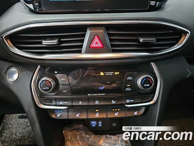 Hyundai Santafe 2020 — photo 11