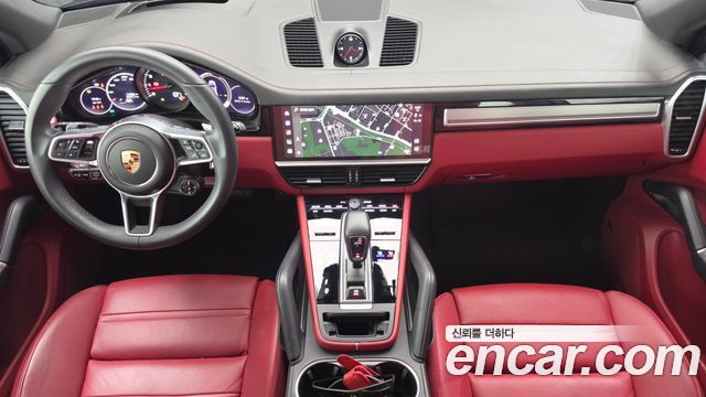 Porsche Cayenne 2023 — photo 10