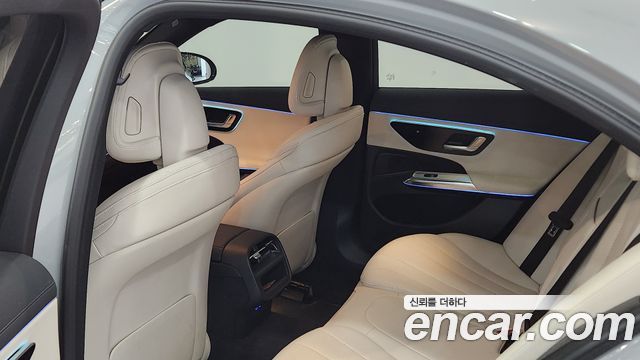 Mercedes-Benz E-Class 2026 — photo 14