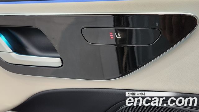 Mercedes-Benz E-Class 2026 — photo 16