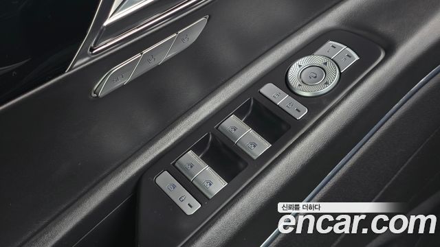 Genesis GV80 2021 — photo 29