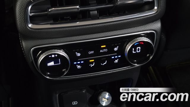 Genesis GV80 2021 — photo 30