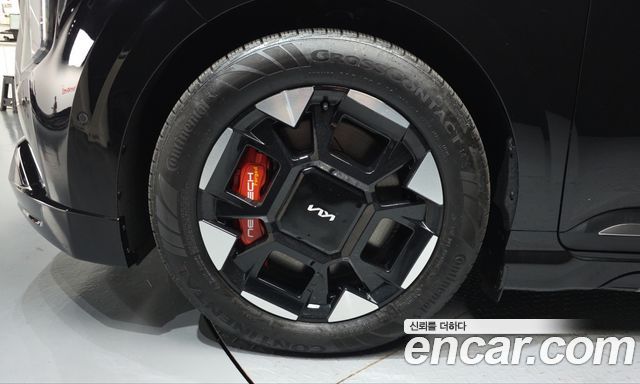 Kia Canival 2025 — photo 5