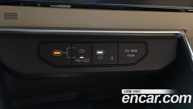 Kia Canival 2025 — photo 14