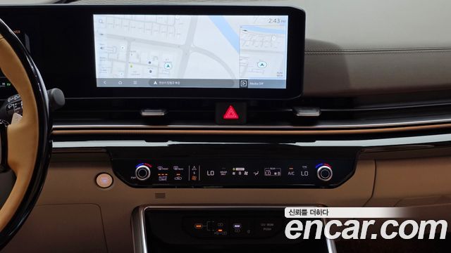Kia Canival 2025 — photo 15