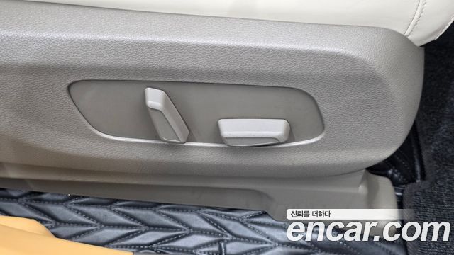 Kia Canival 2025 — photo 17