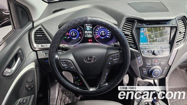 Hyundai Santafe 2015 — photo 13