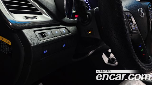 Hyundai Santafe 2015 — photo 16