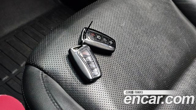 Hyundai Santafe 2015 — photo 18