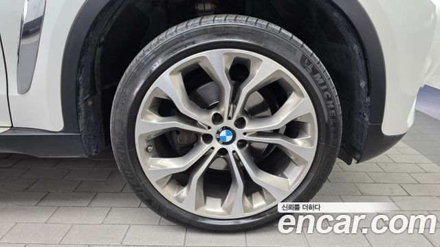 BMW X6 2019 — photo 7