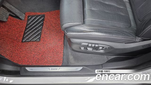 BMW X6 2019 — photo 31