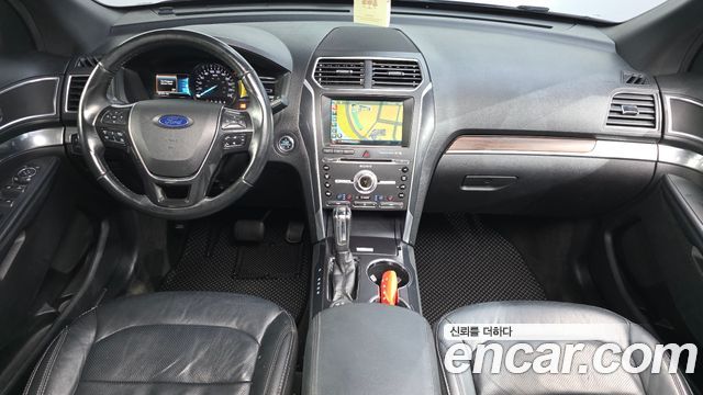 Ford Explorer 2017 — photo 7