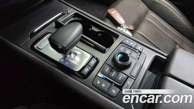 Genesis G80 2018 — photo 12
