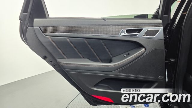 Genesis G80 2018 — photo 15