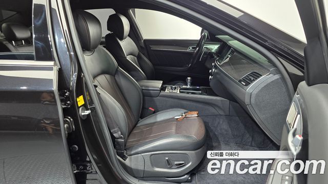 Genesis G80 2018 — photo 16