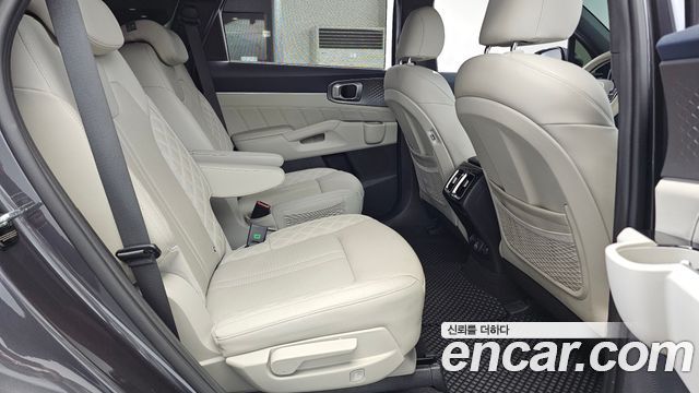 Kia Sorento 2021 — photo 17