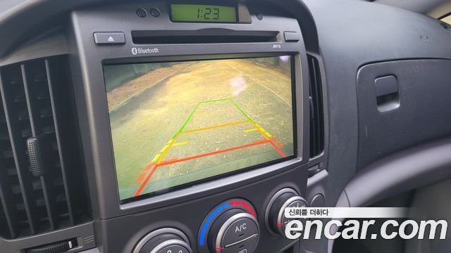 Hyundai Starex 2016 — photo 11