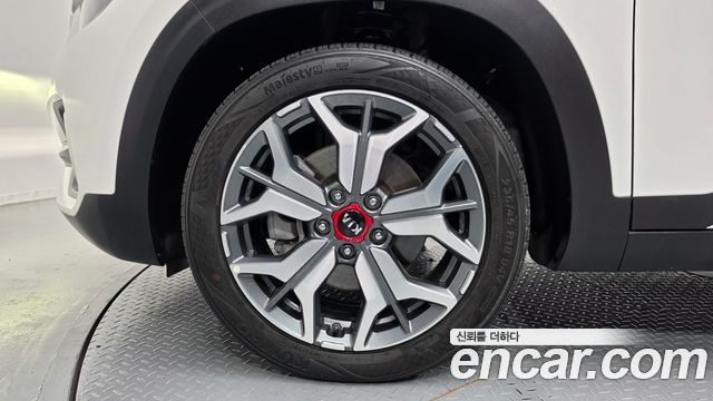 Kia Seltos 2020 — photo 7