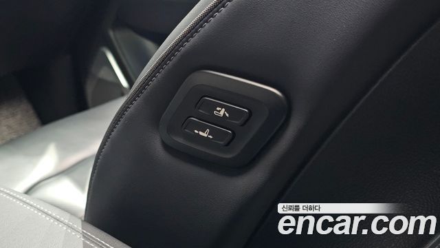 KG Mobility Rexton 2021 — photo 28