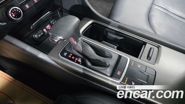Kia K5 2020 — photo 12