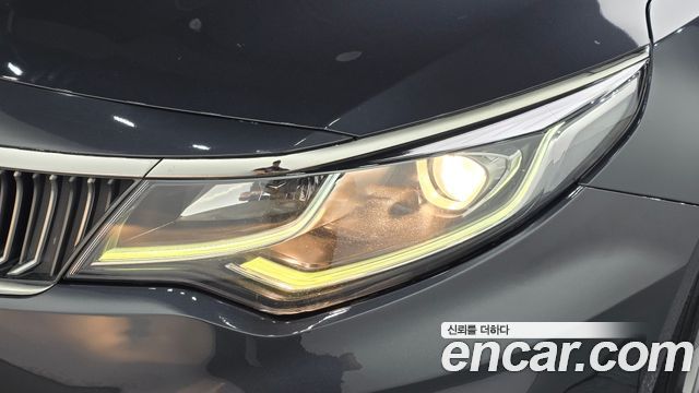 Kia K5 2020 — photo 8