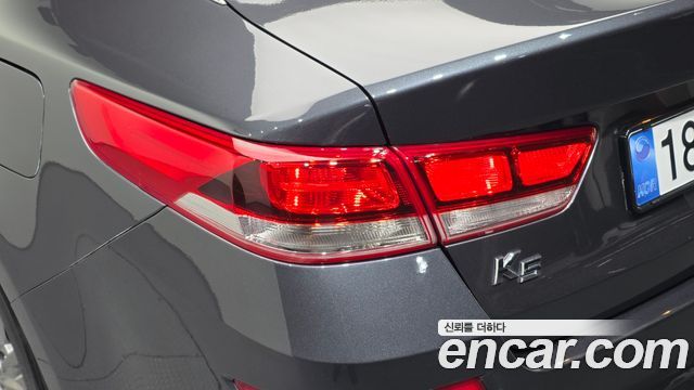Kia K5 2020 — photo 9
