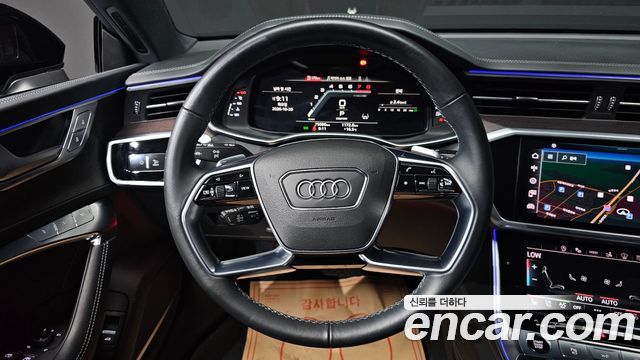 Audi A7 2022 — photo 13