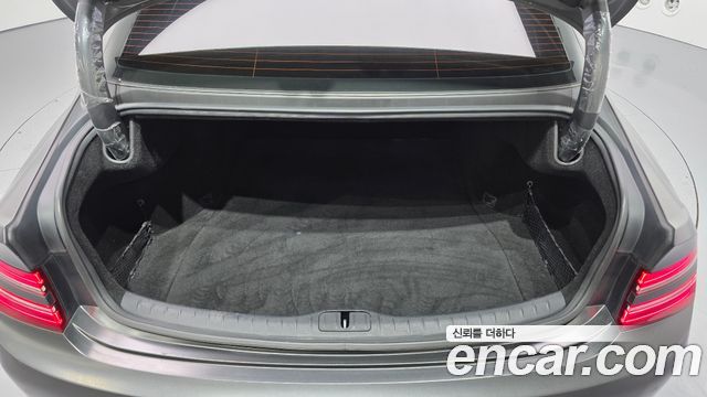 Genesis G80 2022 — photo 16