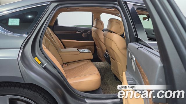 Genesis G80 2022 — photo 17