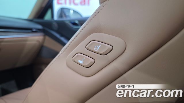 Genesis G80 2022 — photo 19