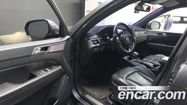 KG Mobility Rexton 2019 — photo 13