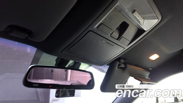 KG Mobility Rexton 2019 — photo 25