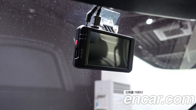 KG Mobility Rexton 2019 — photo 32