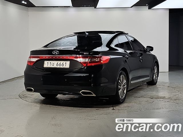 Hyundai Grandeur 2016 — photo 4