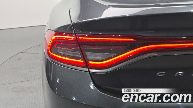 Hyundai Grandeur 2019 — photo 9