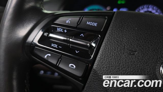 Hyundai Grandeur 2019 — photo 30
