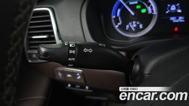 Hyundai Grandeur 2019 — photo 32
