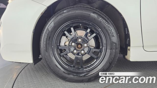 Toyota Prius 2013 — photo 5