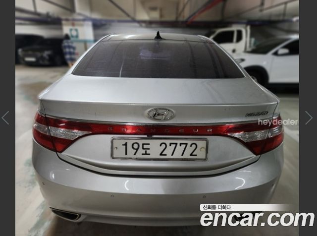 Hyundai Grandeur 2013 — photo 2