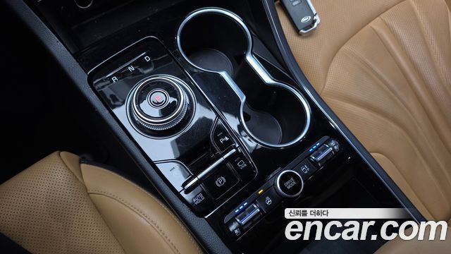 Kia K5 2021 — photo 9