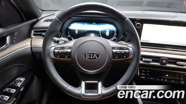Kia K5 2021 — photo 12